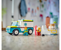 LEGO City 60403 Karetka i snowboardzista - 1202605 - zdjęcie 5